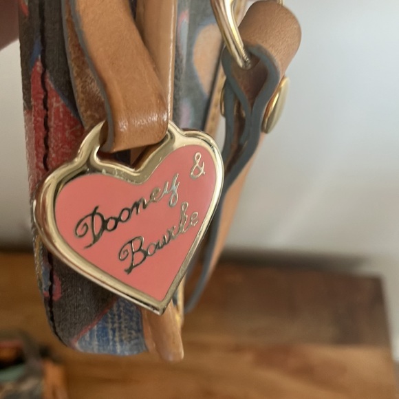 Dooney & Bourke satchel bag & mini wristlet phone case mommy daughter set - Picture 12 of 14